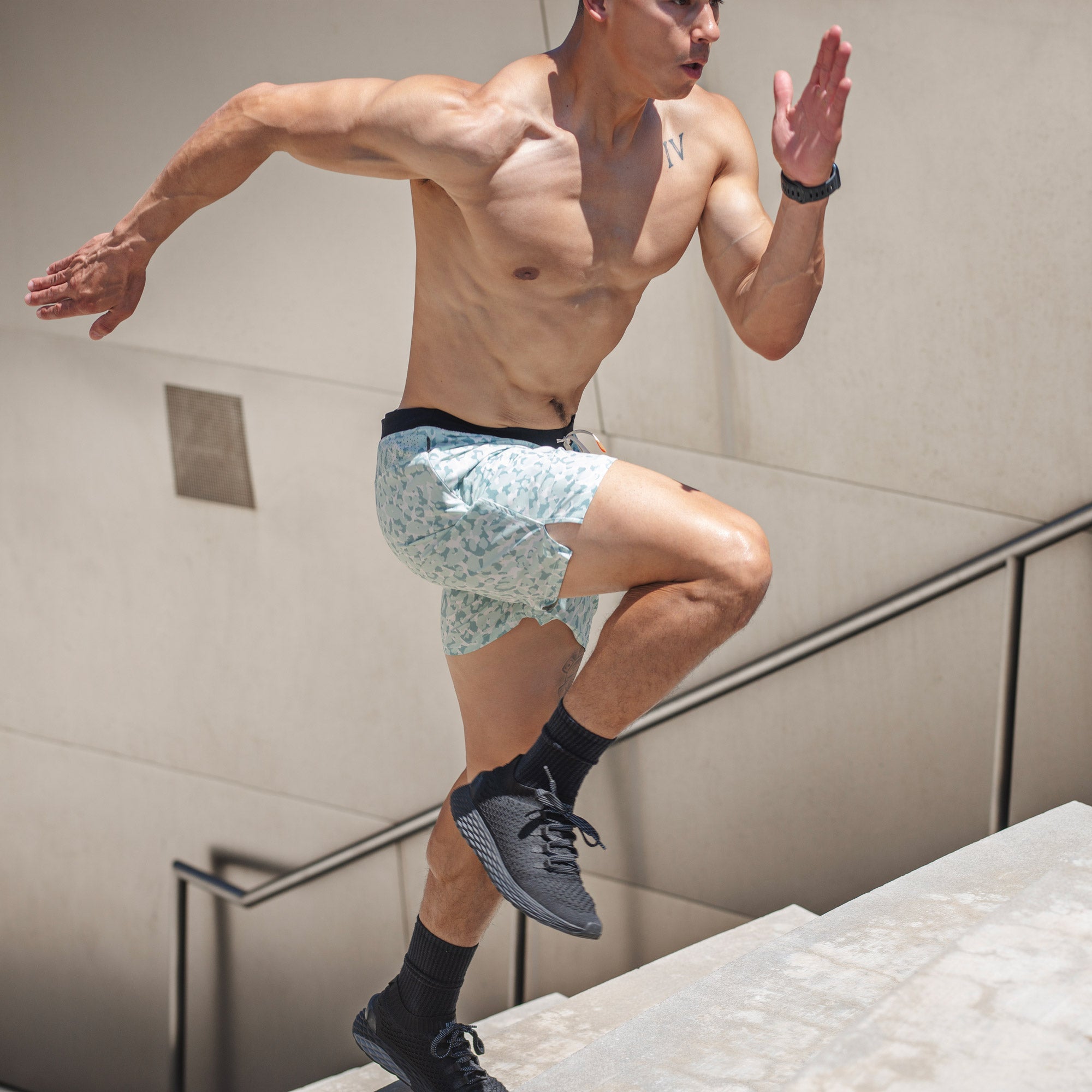 SHORTS FOR MEN WHO MOVE
