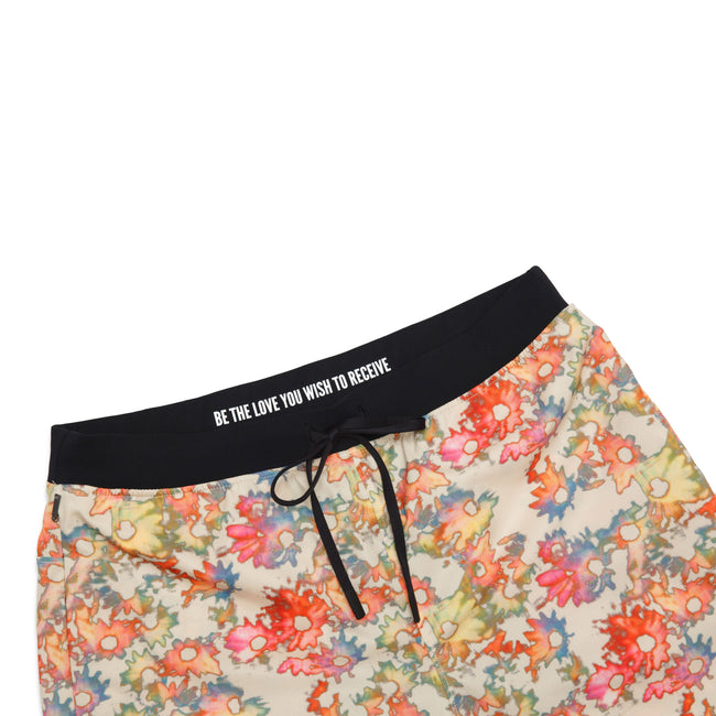 Flow Shorts - Sand Floral